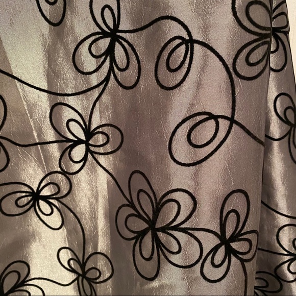 Girls Formal Dress - Picture 5 of 7